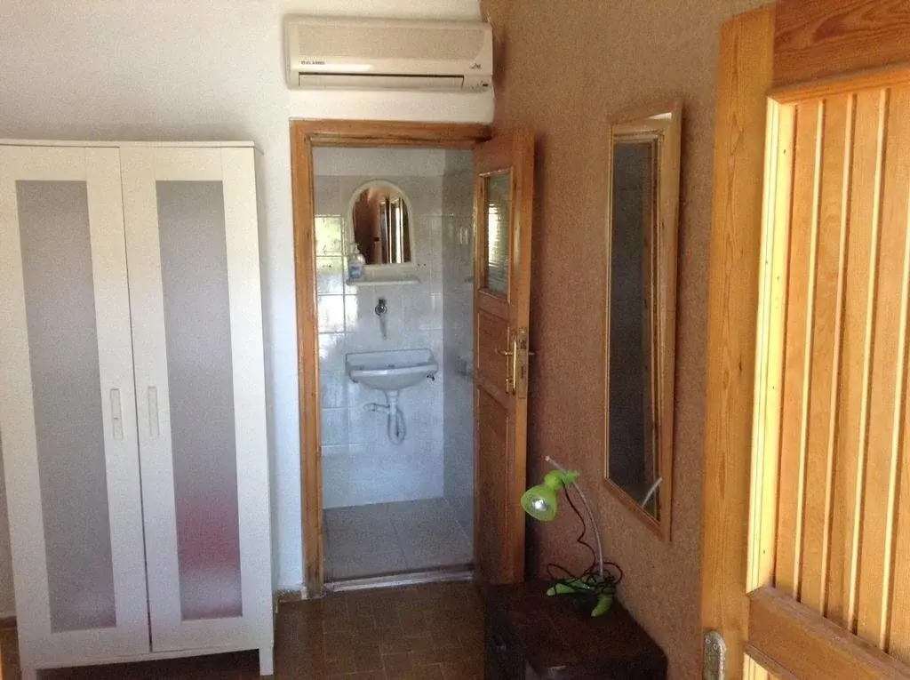 Bronz Motel