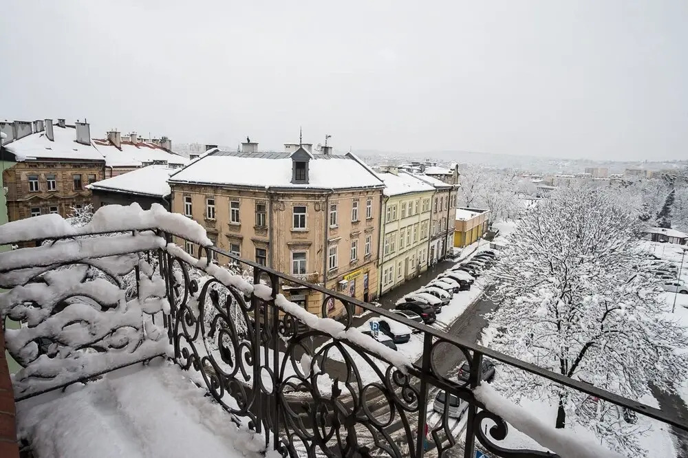 HOSTEL "likeHOME"