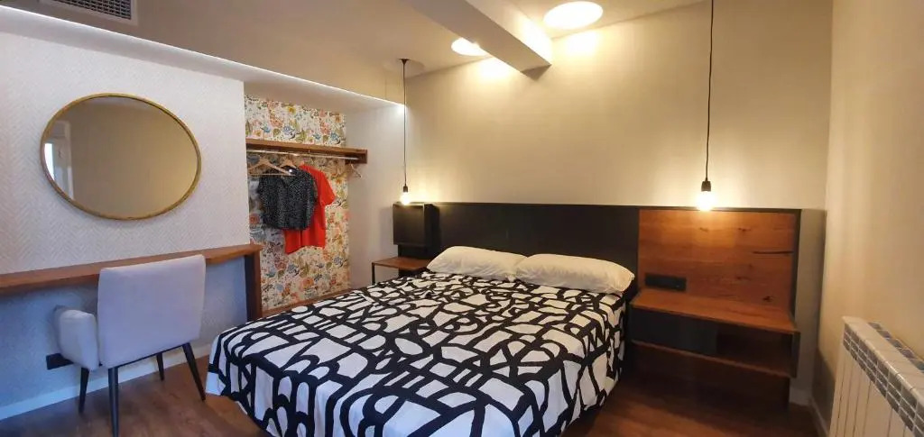 Apartamento EL PILAR Céntrico ascensor cocina WIFI en Zaragoza by lodom