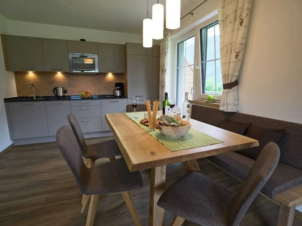 Holiday Flat Near Four ski Lifts in Mayrhofen