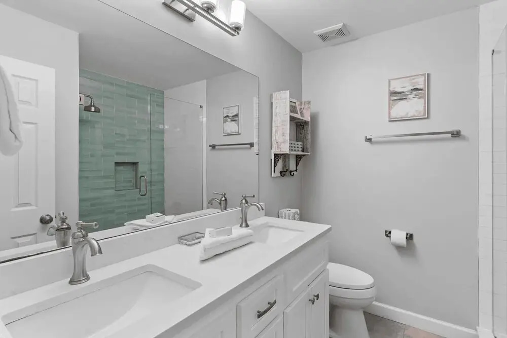 Blue Marlin by Avantstay Beachfront w/ Views, Pool Access, Beach Chairs