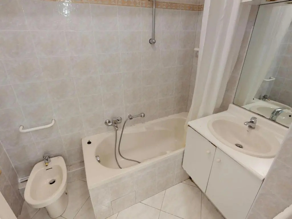 Appartement Menton, 2 pièces, 4 personnes - FR-1-196-189