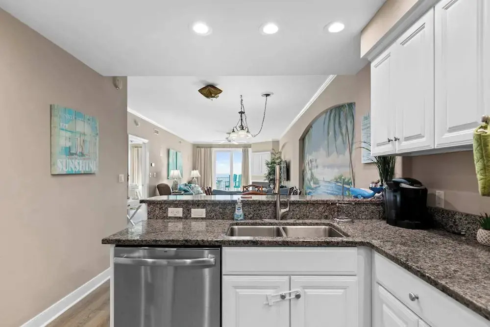 Adagio 302 Modern 2BR Condo With Ocean Views