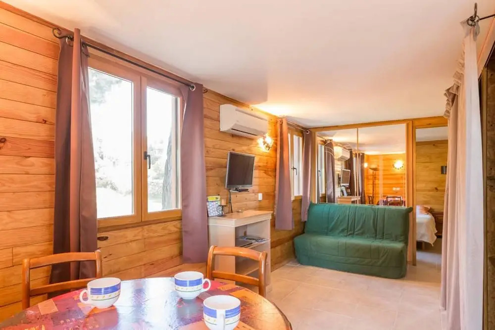 Chalet with 2 Bedrooms in Le Beausset, with Wonderful Mountain View, Private Pool And Enclosed Garden - 8 Km From the Beach