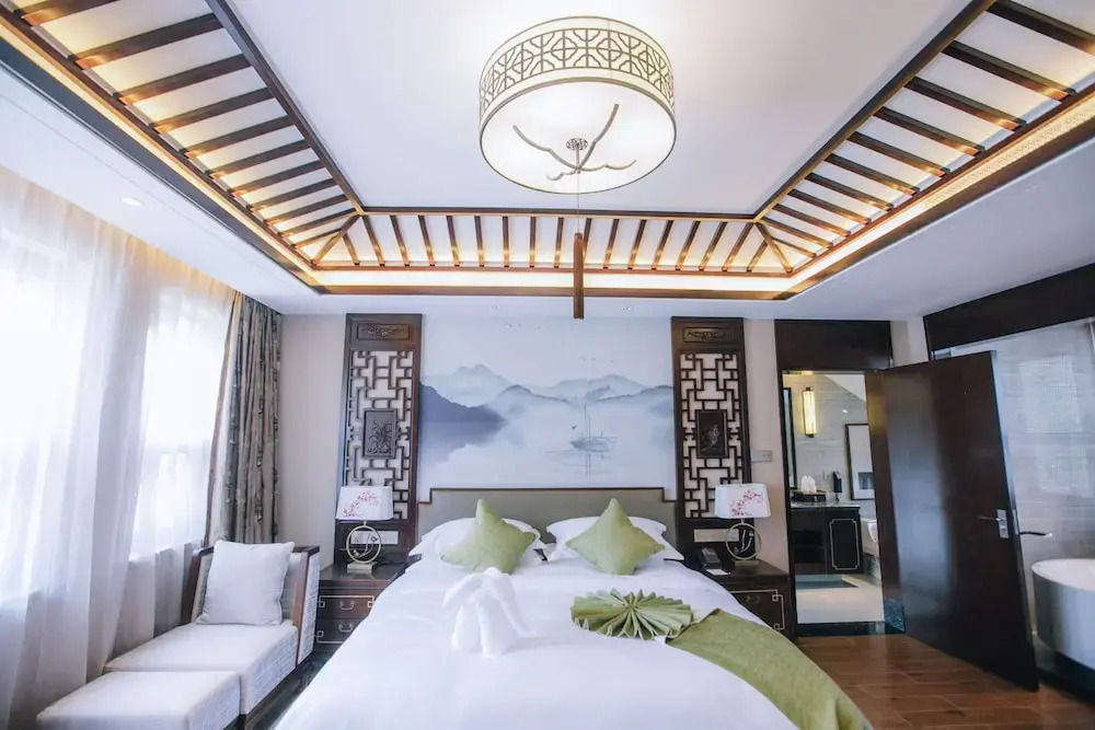 Xinhualian Lv Xin Gu Hotel