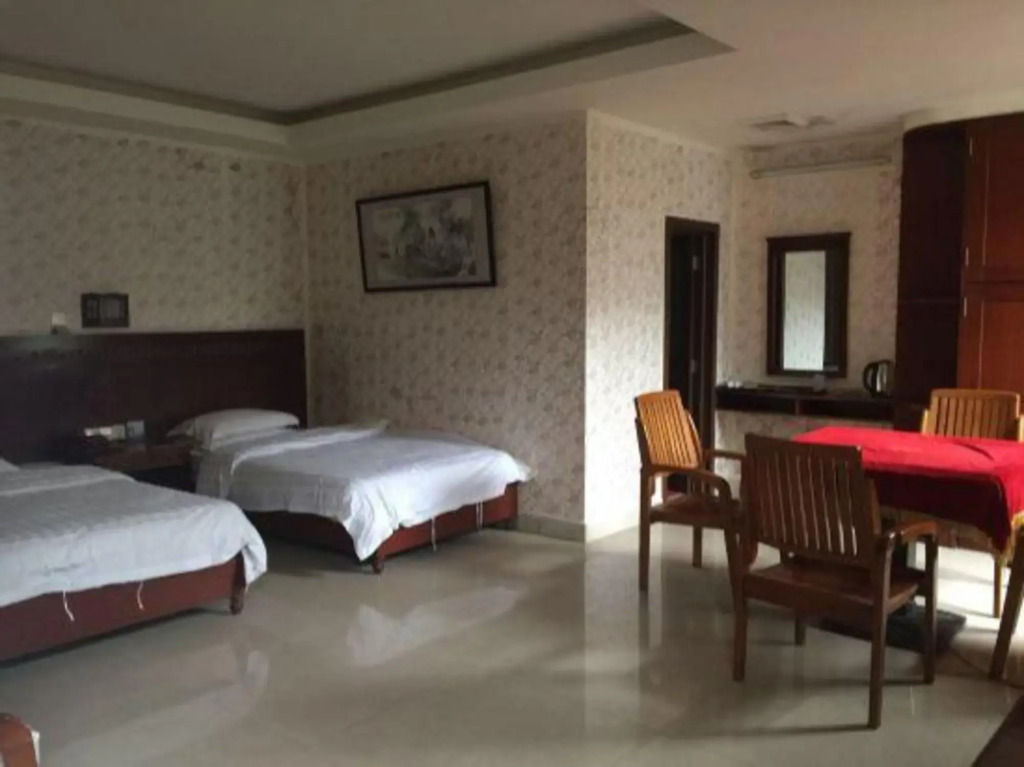 Yulin Mingxin Hotel (Qingning Road Maternity and Child Hospital Shop)