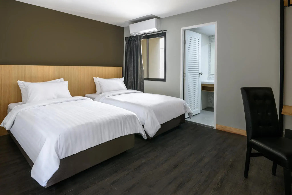 Travelier Hostel