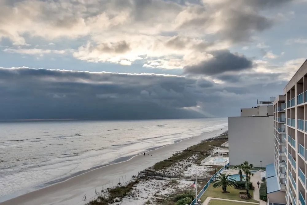Ocean 1806 - 3 Br Condo