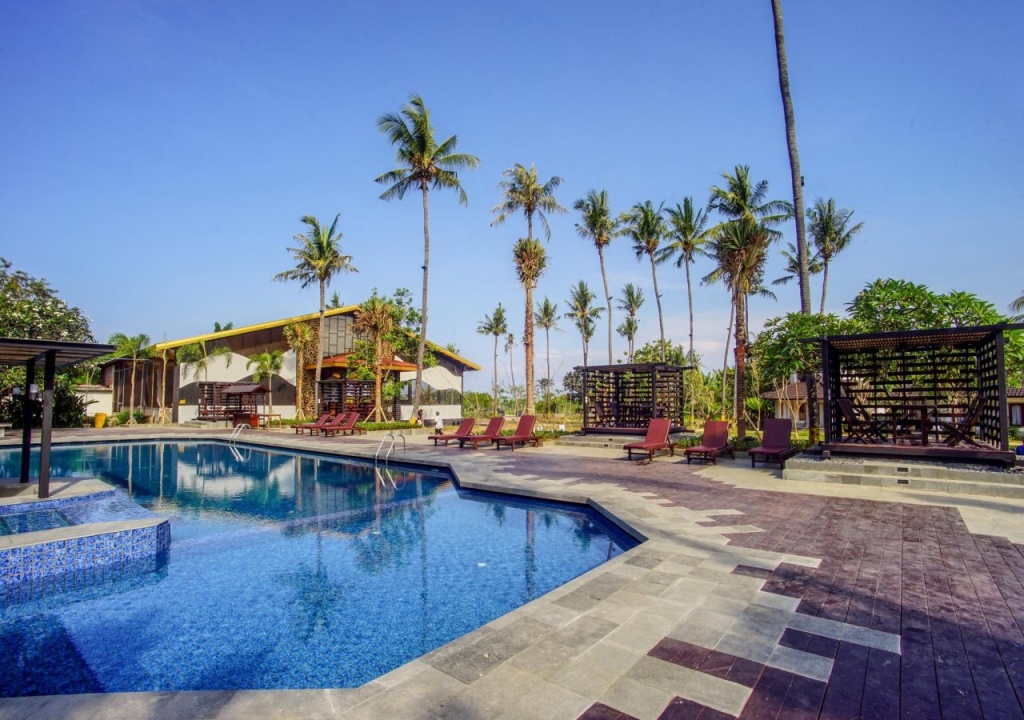 Отель Brits Resort Lovina