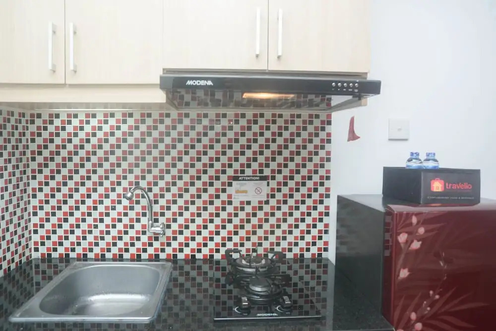 Cozy And Nice 1Br Bassura City Apartment