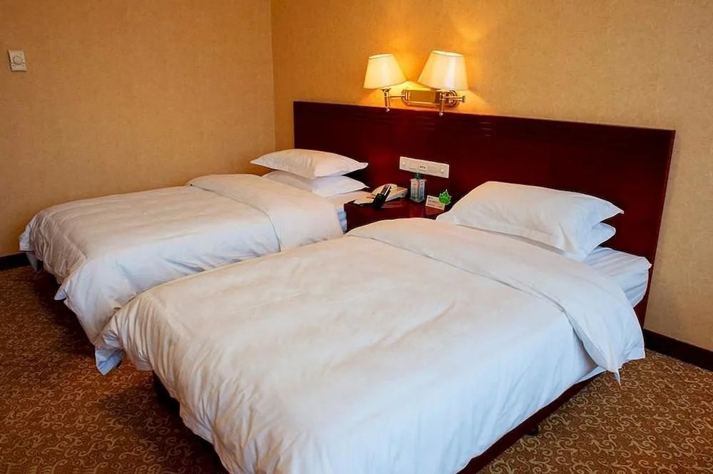Yichang Zhaojun Hotel