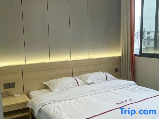 Двухместный номер Superior (двуспальная кровать) в Nirwana Beach & Resort