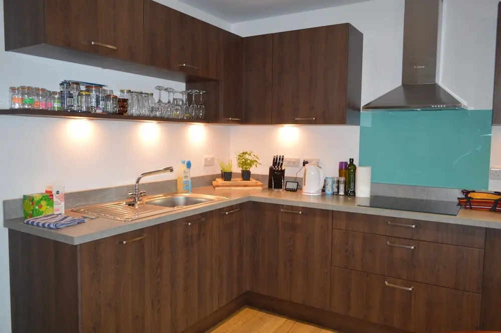 2 Bedroom Ground Floor Flat With Garden
