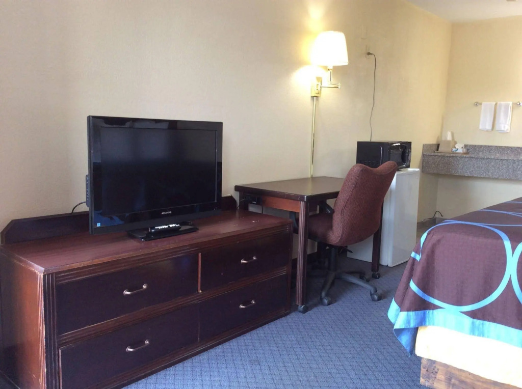 Westwoods Motel