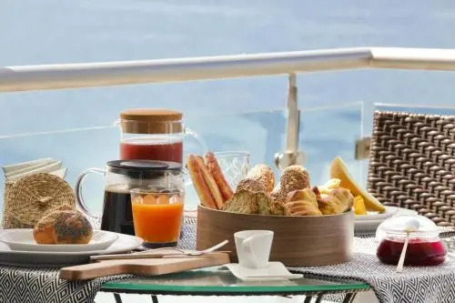 CALI Deluxe Holidays, Sesimbra