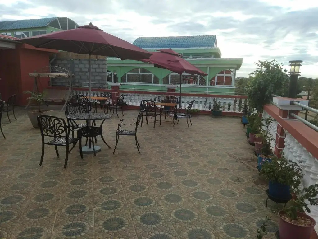 Hotel Golden House