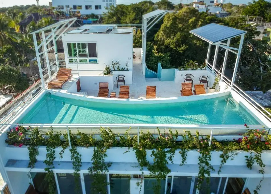 Great Location Ocean View Suite Outdoor Infinity Pool 2 Double beds by Mint
