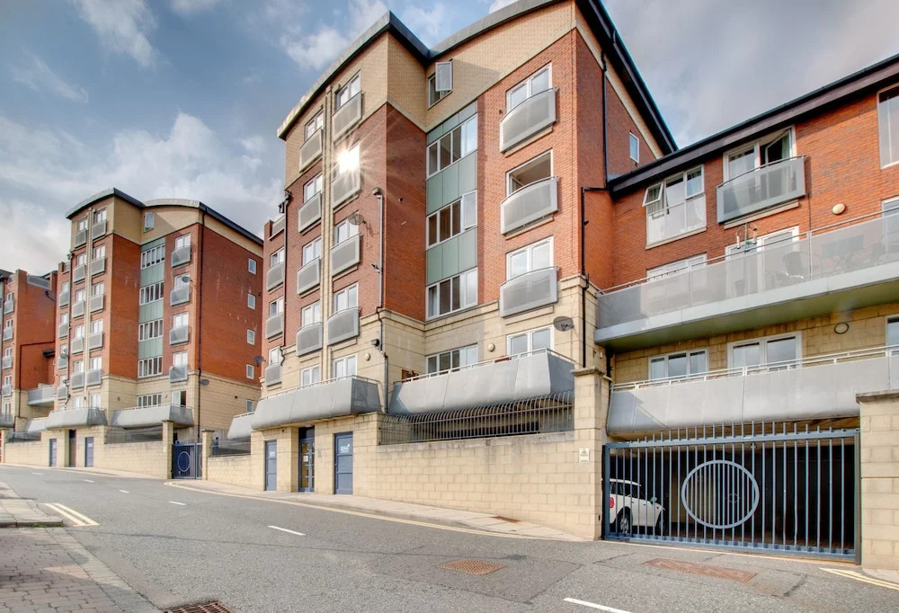 2 Bed Sleeps 3 Newcastle Quayside Views