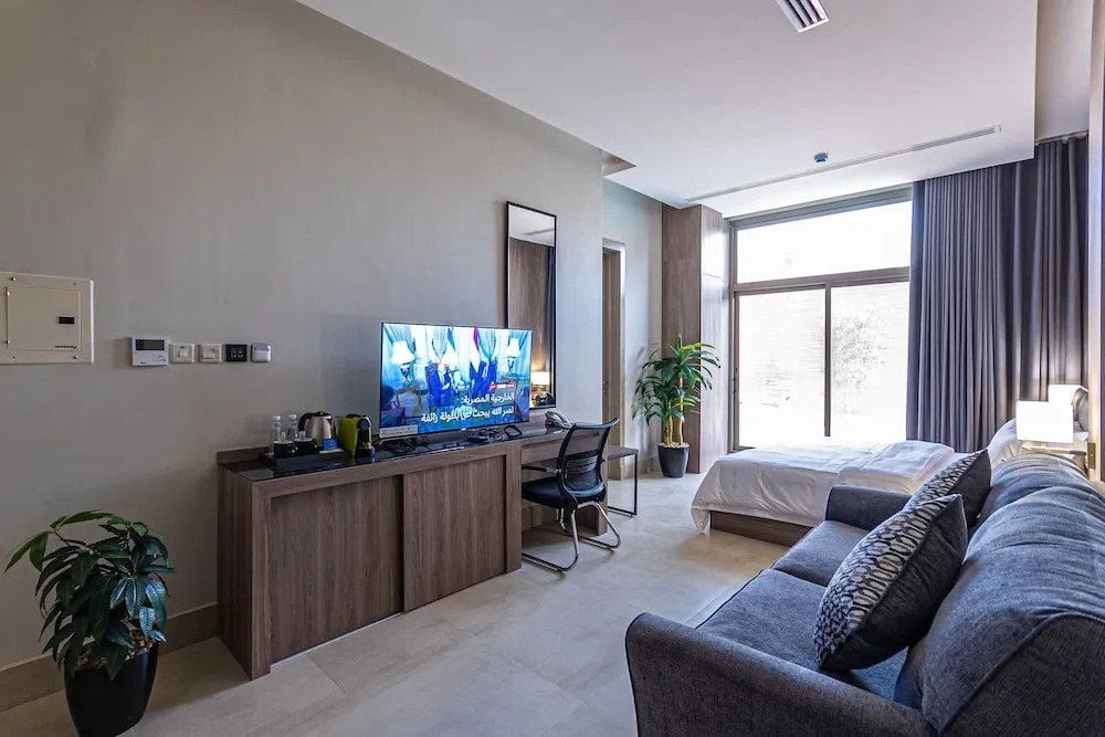 Land Walk Hotel Al Taawun Riyadh