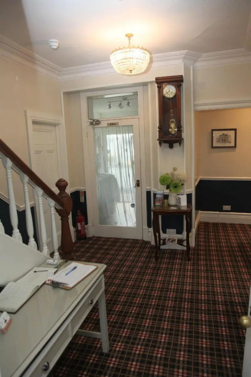 Kirkwood Guest House, free parking, electric car point