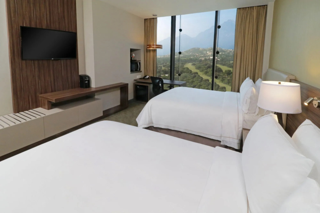 Holiday Inn Express & Suites Monterrey Valle by IHG