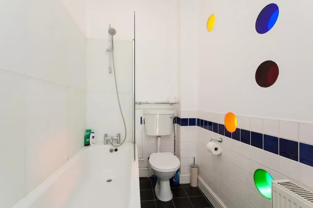 Large Shoreditch 2/dbl bed Loft apt