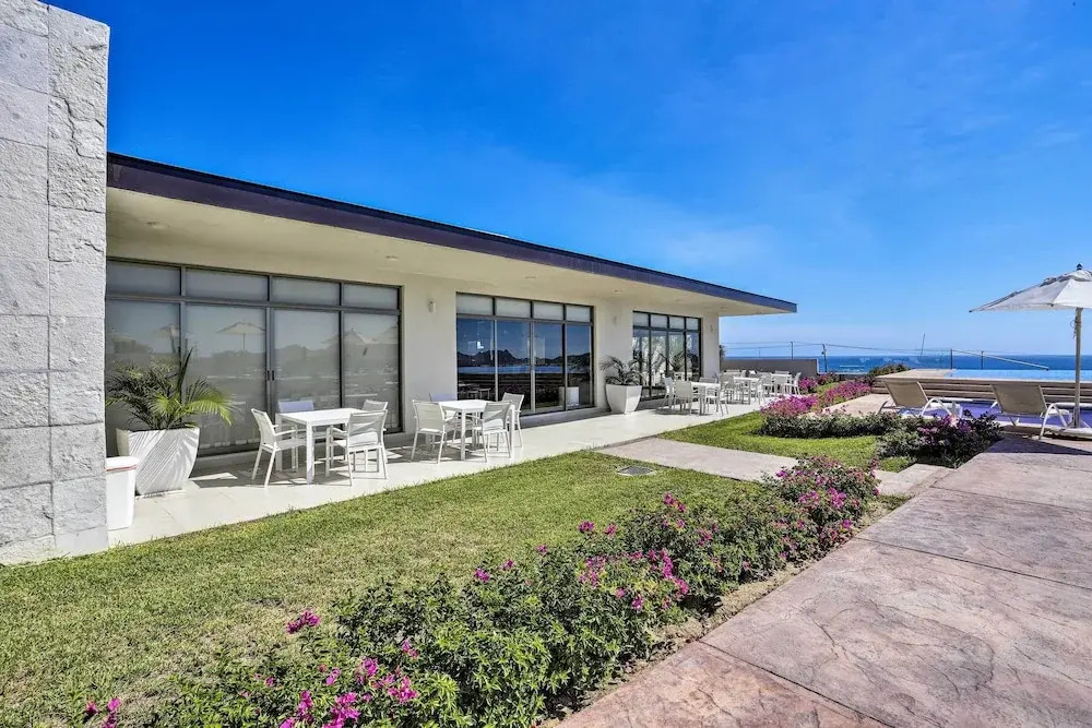 Luxe Cabo Condo w/ Ocean Views + Amenities!