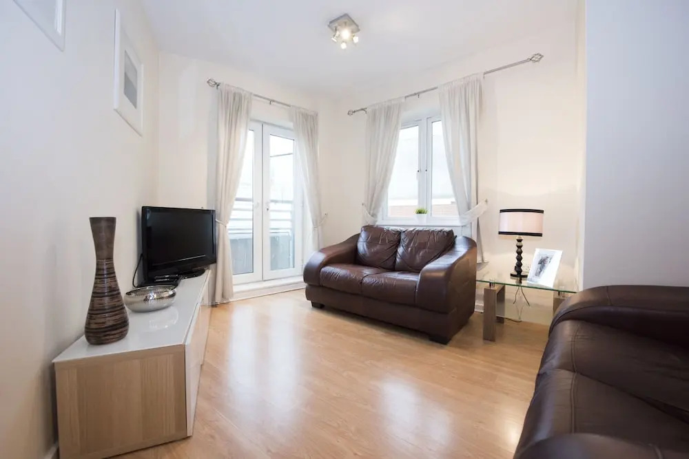 Robinson House Serviced Apartments