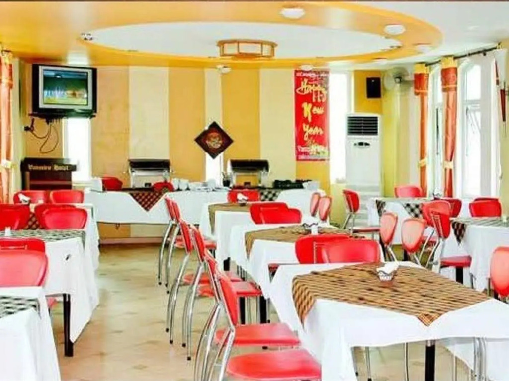 Van Mieu Hotel