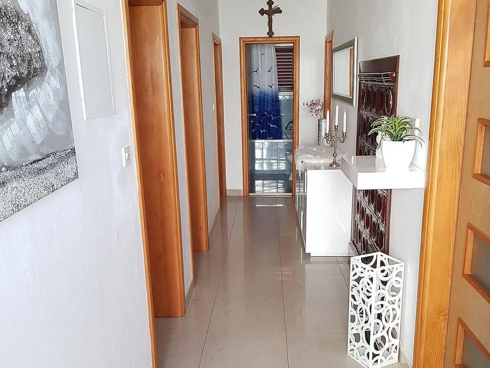 Spacious Apartment Neda