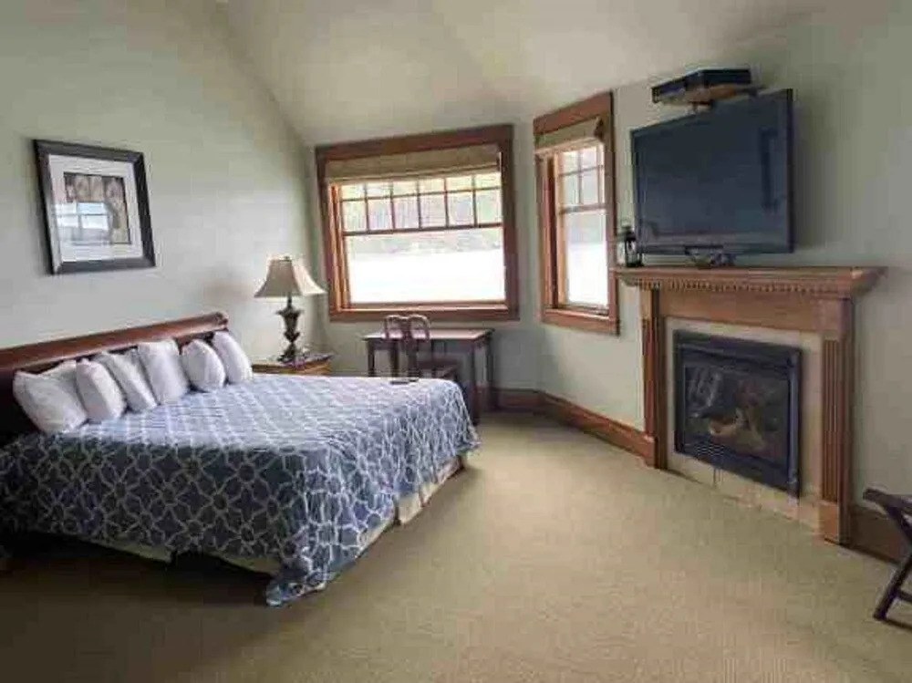 The Inn at Whittier