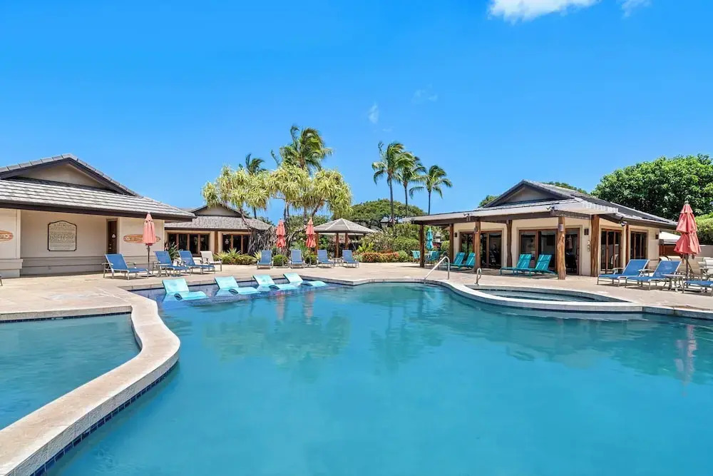 Family-friendly & Romantic Getaway - Beach Club Access- Vrkcv