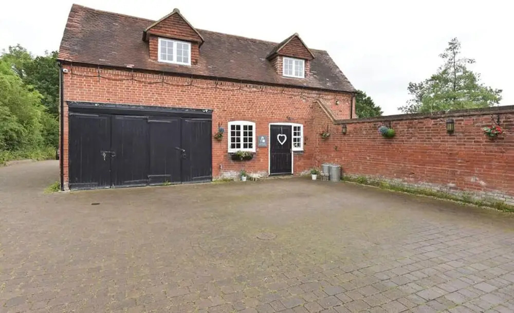 Stunning 100-year-old Converted Coach House