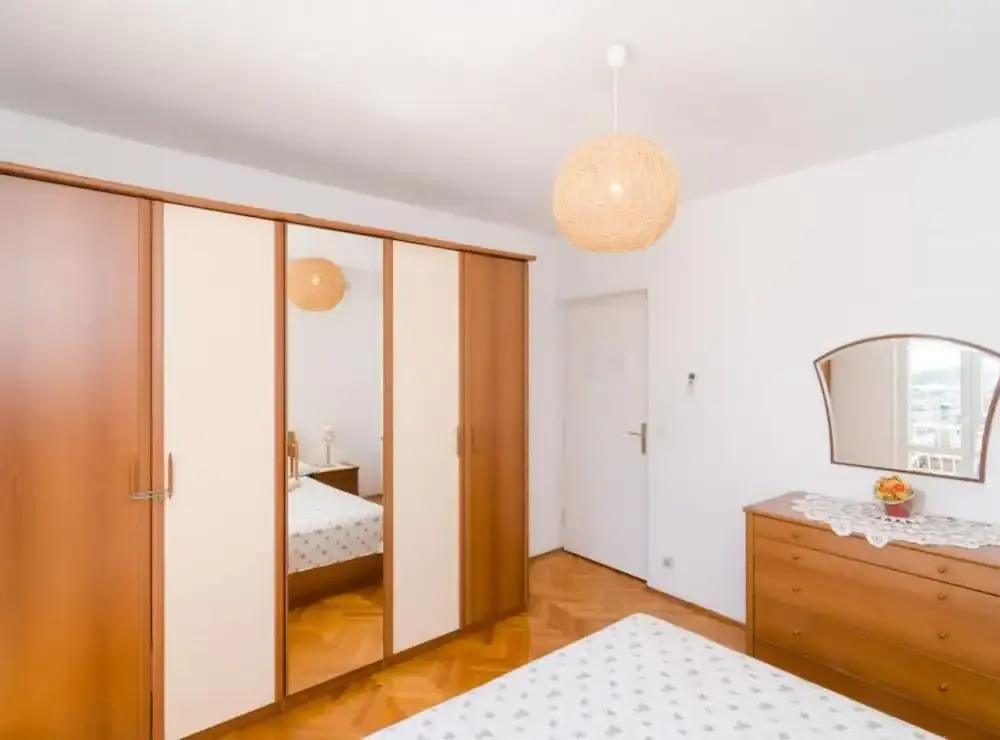 Ivo Guest House