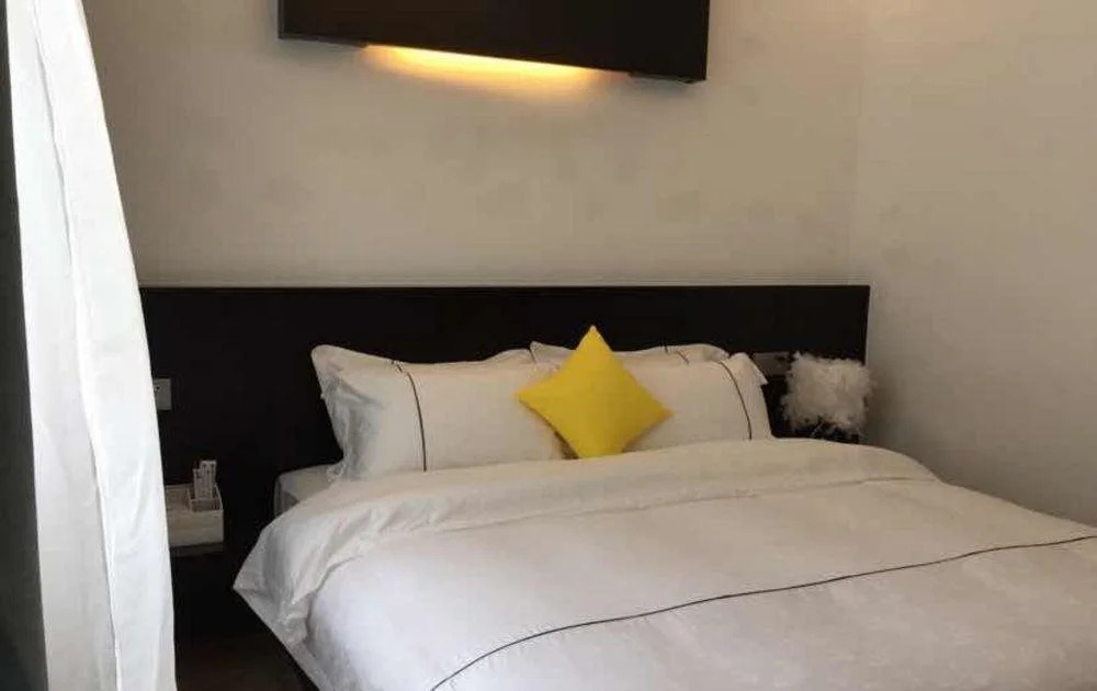 8 Gingko Inn