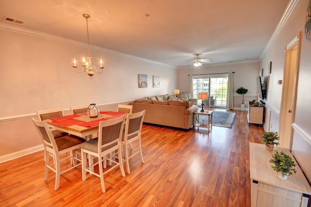 4827 Magnolia Lake Drive, #302 3 Bedroom Condo by RedAwning