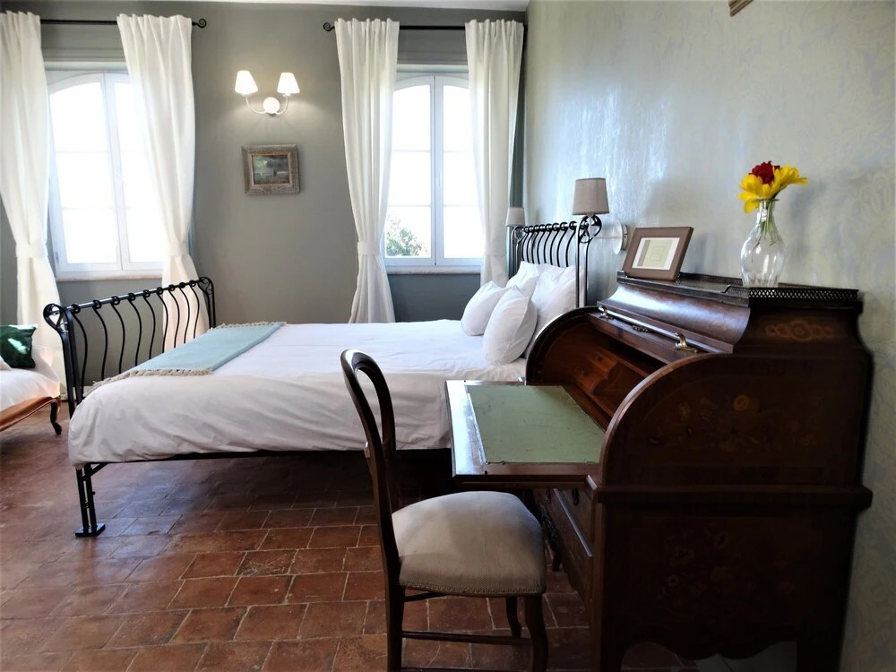 Château MontPlaisir charming b&b in Provence