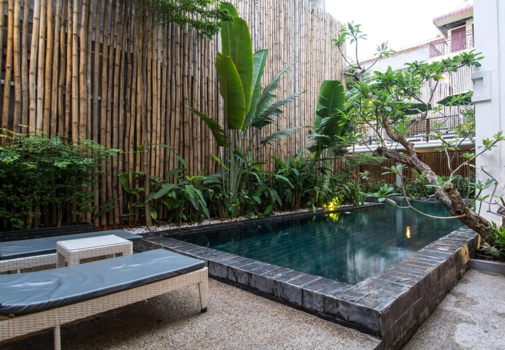 Double Leaf Boutique Hotel