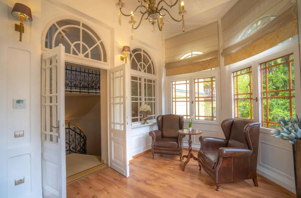 Thanhoffer Villa