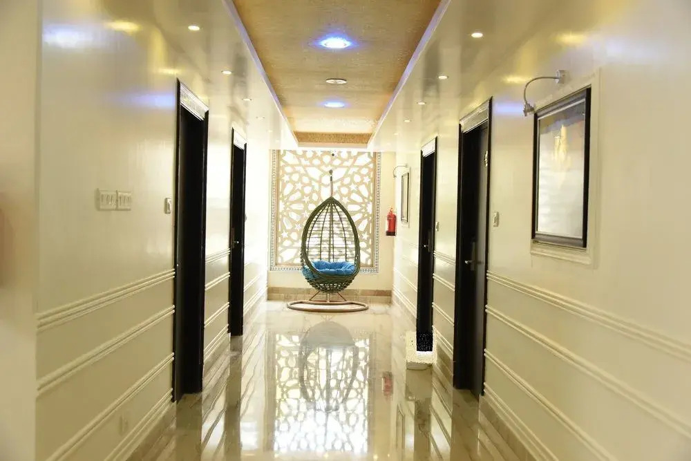 White Mushroom hotel - V Inn