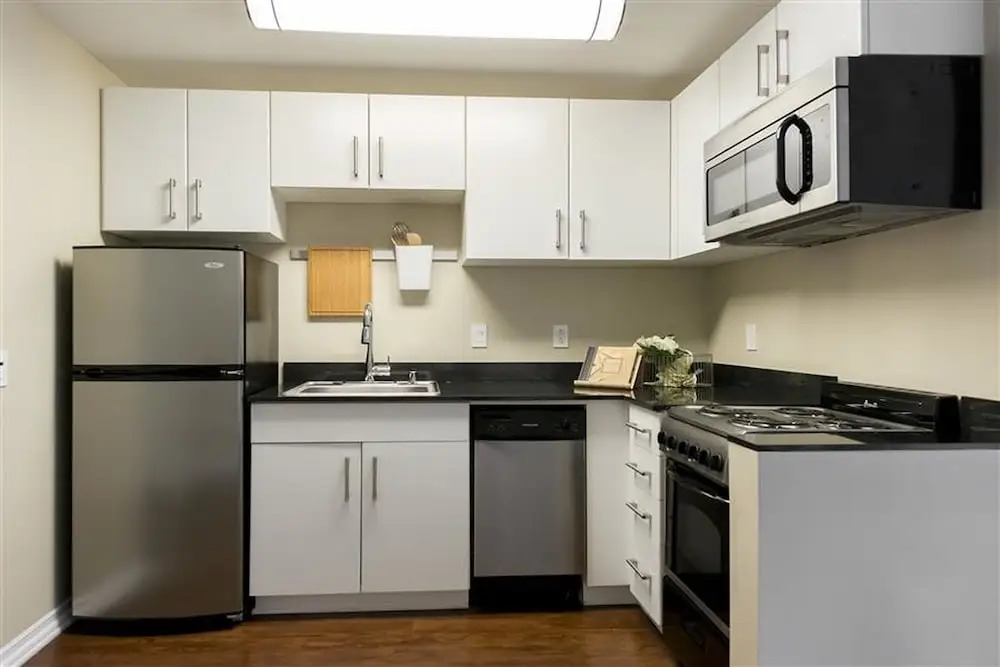 Marina Del Rey Waterfront Apartments