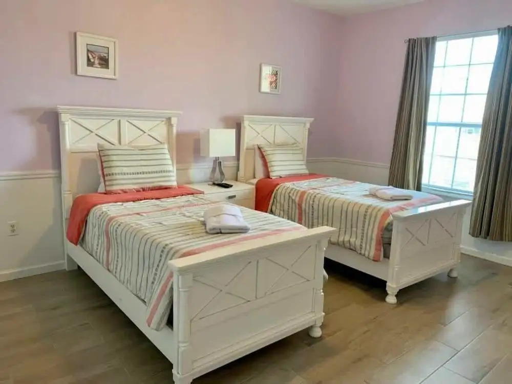 I-drive Cozy 3bd 5 min Universal