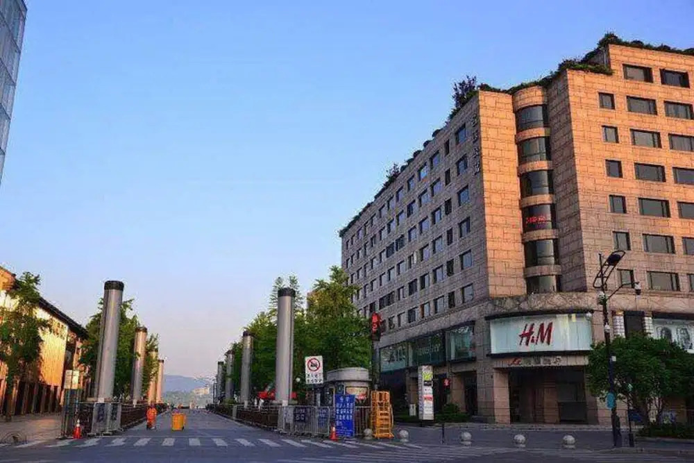 Candice Hotel Apartment