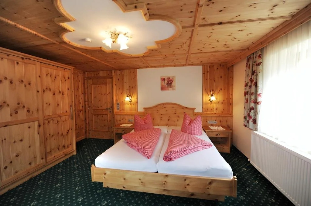 Hotel Garni Landhaus Platzer