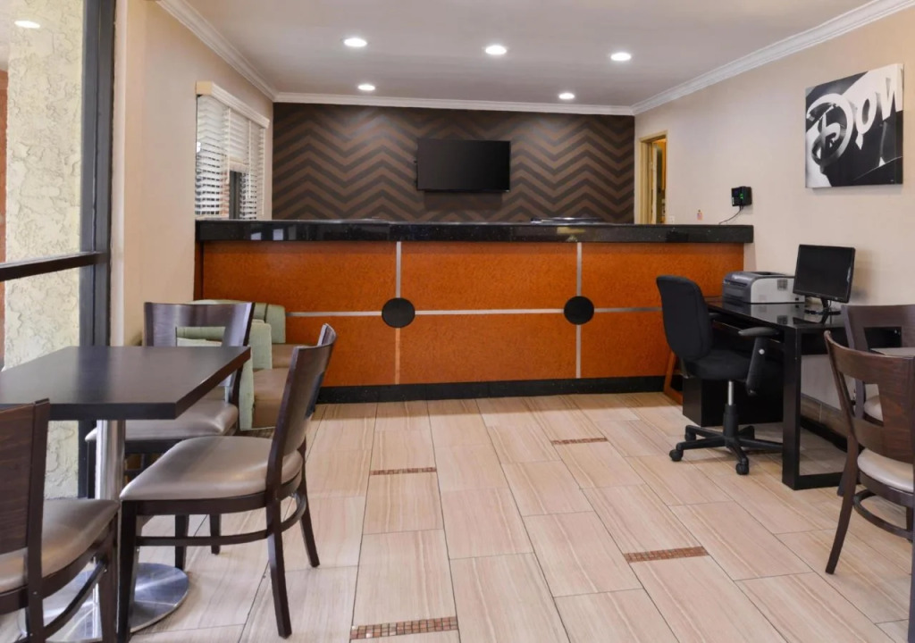 Best Western Courtesy Hotel - Anaheim Resort Amusement Park