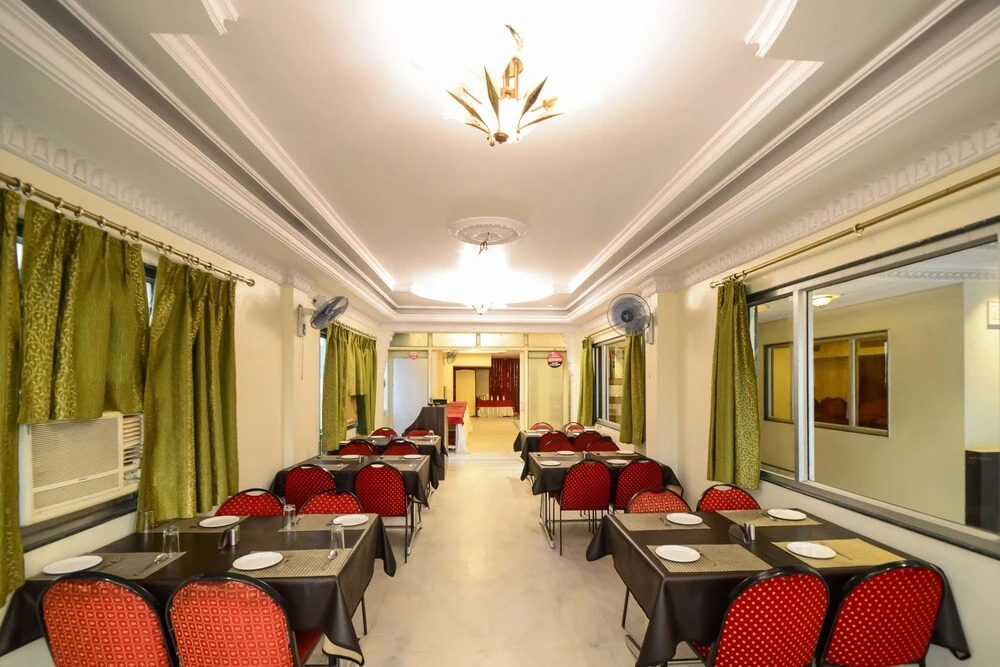 Capital O 7200 Hotel YKS