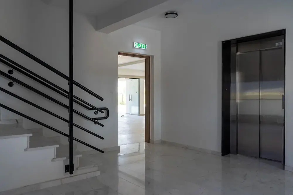 Jas Living - Chic Apts & Balconies in Larnaca