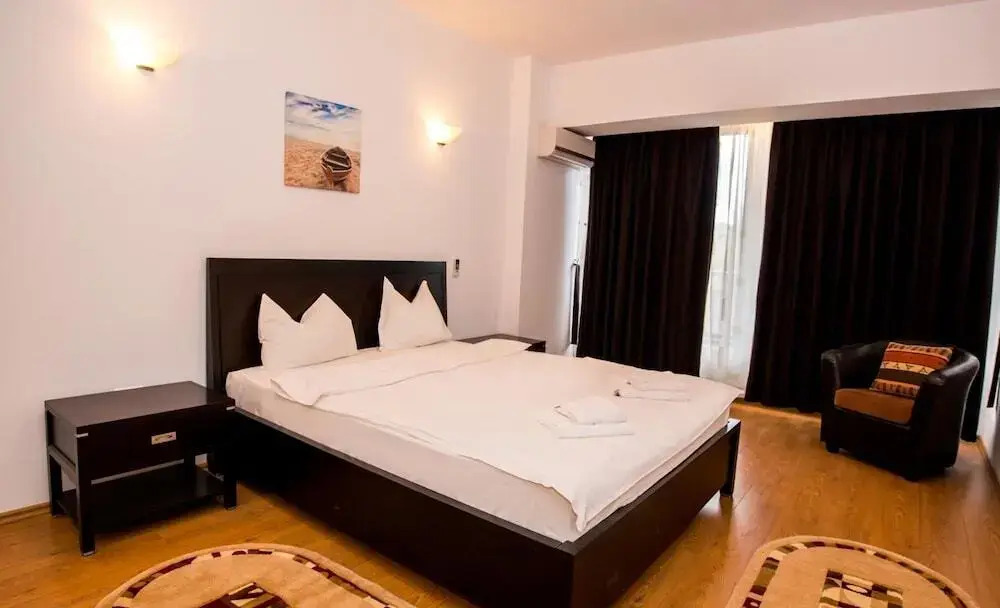 Apart Holiday Maria Mamaia