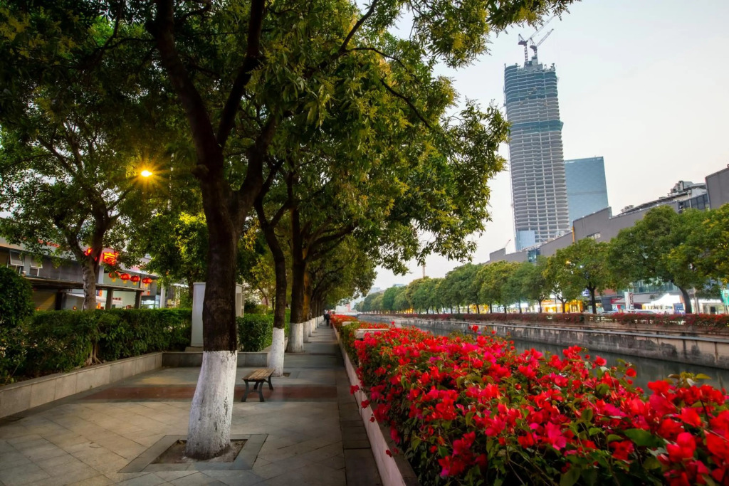 Guangzhou Mingyue Hotel