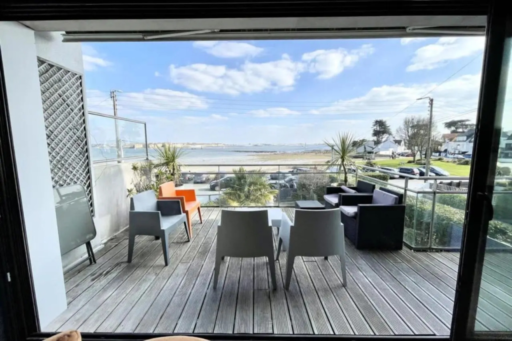 Luxury T3 Standing 2 - Vue Mer Exceptionnelle 180